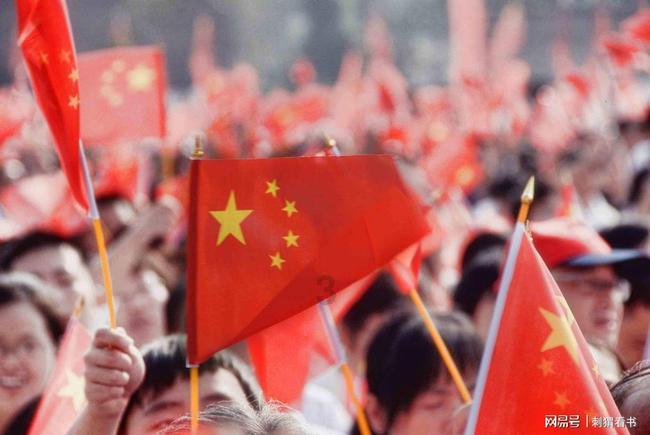 了解神行迷踪天尊圣物搭配，发现共同爱好的红迪网平台